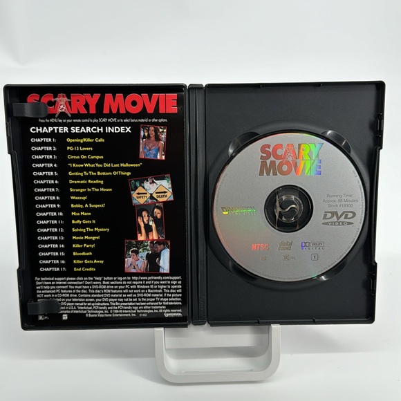 Scary Movie. Shannon Elizabeth. Keenen Ivory Wayans. - Picture 4 of 4